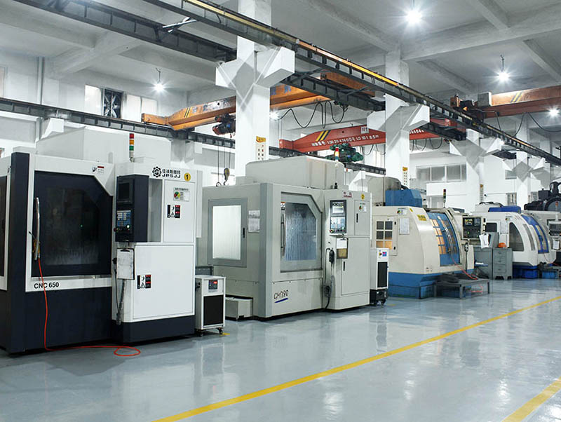 秦城模具制造-07